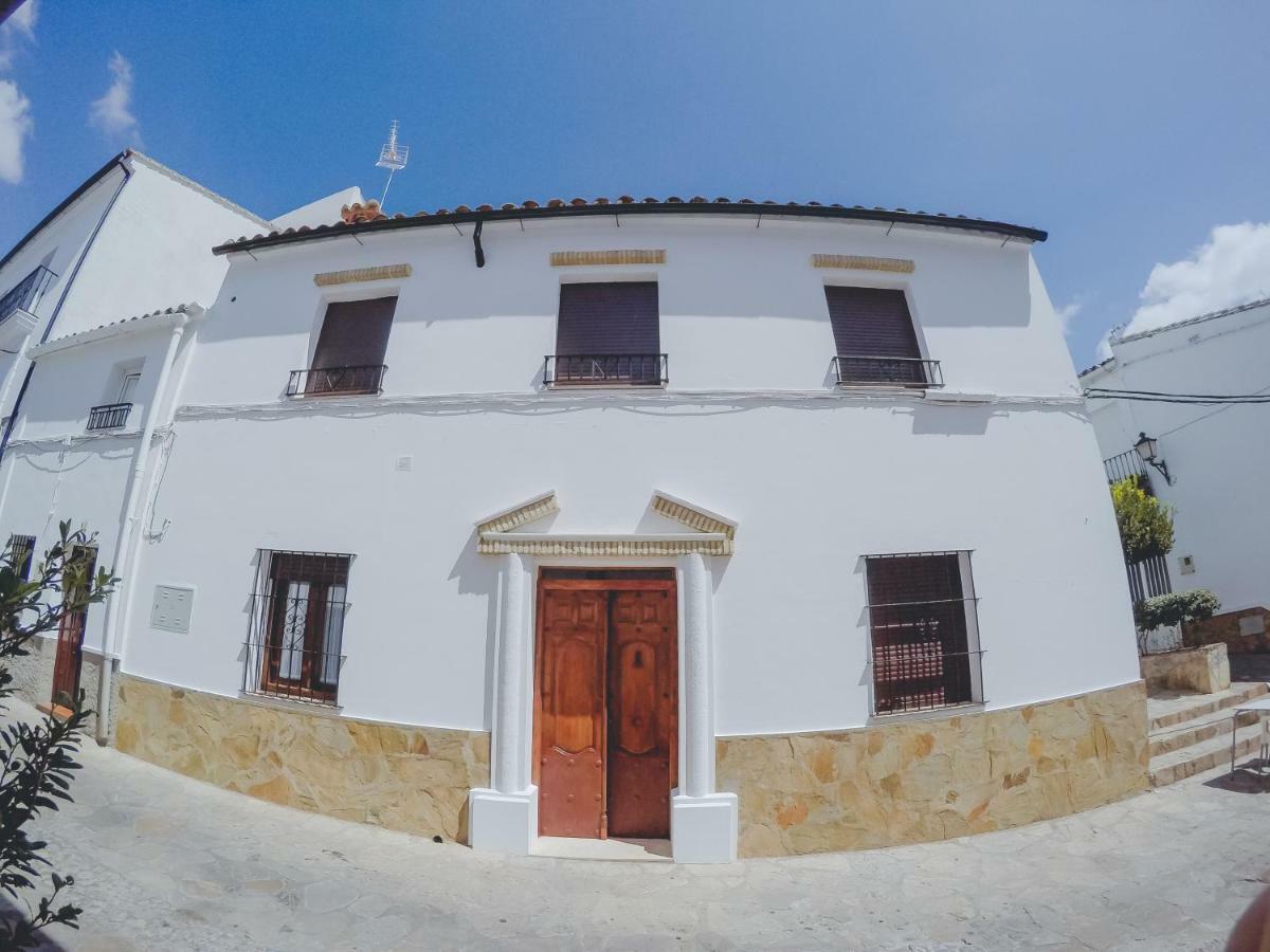 Navazos Casa de hóspedes Benaocaz Exterior foto